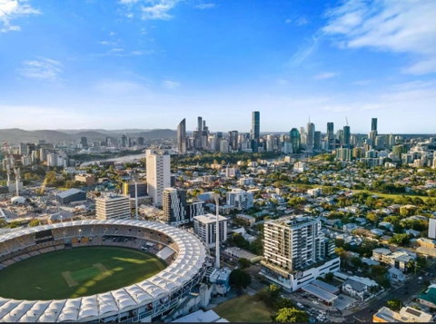 Modern Meets The Gabba - Your Accommodation 1