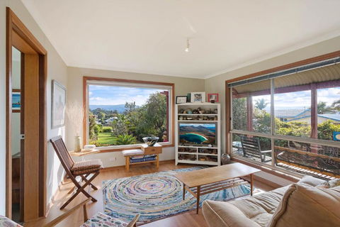 Monaro Cottage - Your Accommodation 2
