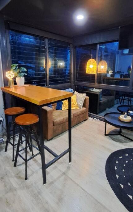 Moogie Pod - Trendy Tiny Getaway - Your Accommodation 2