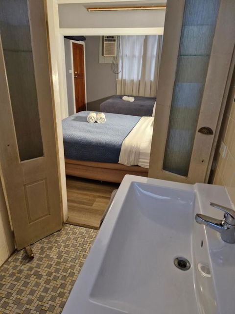 Mount View Motel - Your Accommodation 2