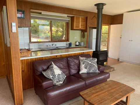Muggins Rustic Paradise - Your Accommodation 2