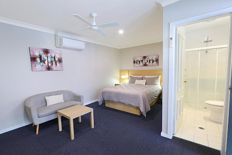 Nebula Motel - Your Accommodation 3