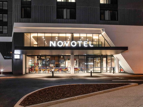 Novotel Devonport - Your Accommodation 0