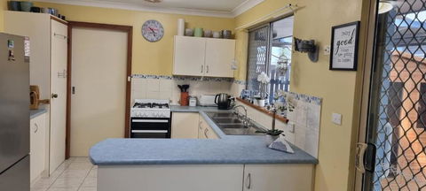 Ocean Street Delight - Your Accommodation 3