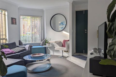Ocean Villa - Your Accommodation 0