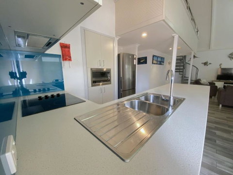 Osprey Holiday Village Unit 121 - Your Accommodation 1