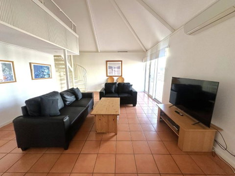 Osprey Holiday Village Unit 123 - Your Accommodation 3