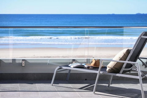 Pacific Dawn On The Beach - Your Accommodation 0