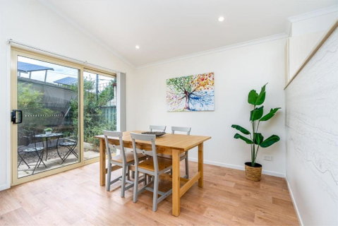 Peaceful 1BR Courtyard Unit In Quiet Dickson - Your Accommodation 1