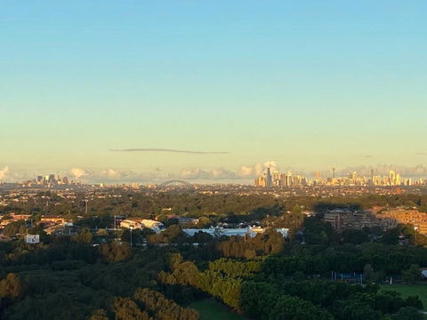 Parkside & City View In Sydney Olympic Park - Your Accommodation 2