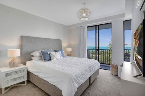 Panoramic Ocean View 2 Bed 2 Bath - Your Accommodation 1