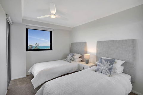 Panoramic Ocean View 2 Bed 2 Bath - Your Accommodation 2
