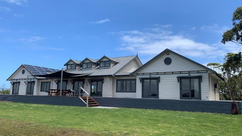 Peninsula At Metung House - Access By Boat Only - Your Accommodation 2