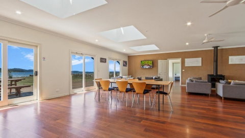 Peninsula At Metung - Access By Boat Only - Your Accommodation 2