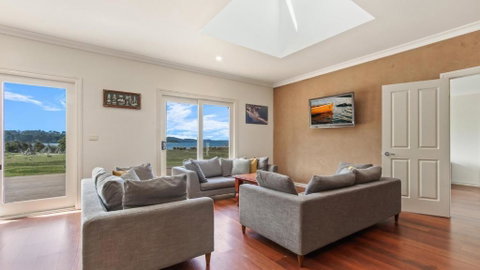 Peninsula At Metung - Access By Boat Only - Your Accommodation 3