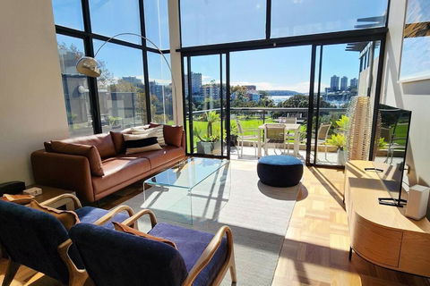 Penthouse With Private Terrace, Parking + 2 Pools - Your Accommodation 0