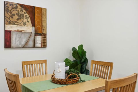 Perth Picture Perfect 1 BDR - Your Accommodation 3