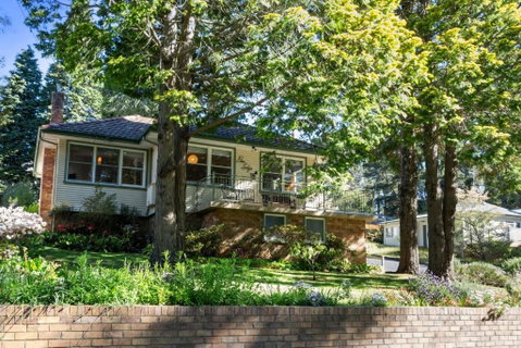 Pine Lodge - Your Accommodation 0