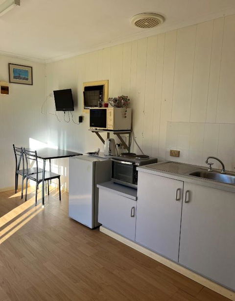 Pioneer Tourist Park - Your Accommodation 2