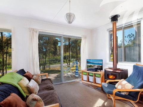 Pippis A Classic Beach House - Your Accommodation 3