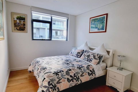 Pool View Of Marquarie Park Paradise - Your Accommodation 2