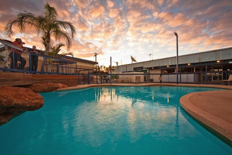 Potshot Hotel Resort - Your Accommodation 0