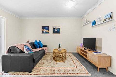 Prime Perth Apartment - Your Accommodation 1