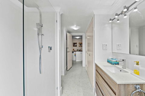 Prime Perth Apartment - Your Accommodation 2