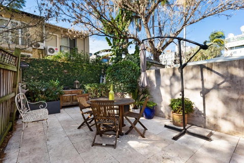 Pyrmont Self-Contained Terrace House (64 BUL) - Your Accommodation 2