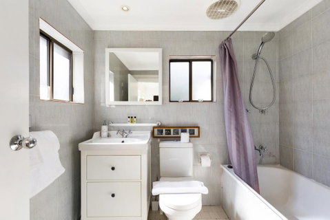 Pyrmont Self-Contained Terrace House (64 BUL) - Your Accommodation 3