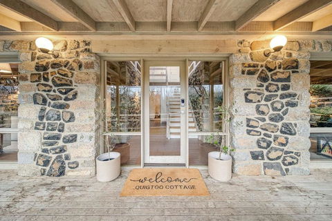 Quigtoo Cottage - Beautiful 4BR Stone Cottage L WiFi L Bath L Garden - Your Accommodation 1