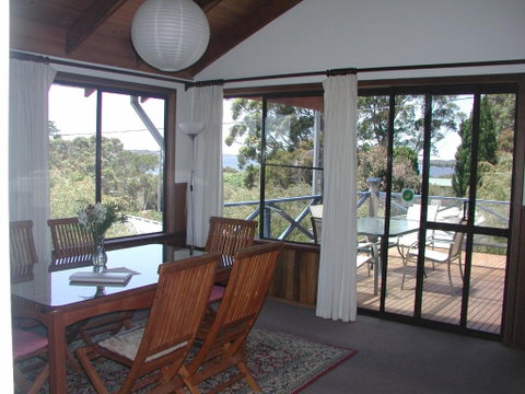 Rainbow House - Your Accommodation 1