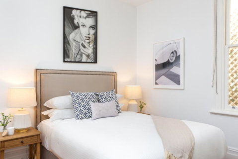 Ravenscourt S Studio Apartment Close To Everything - Your Accommodation 3