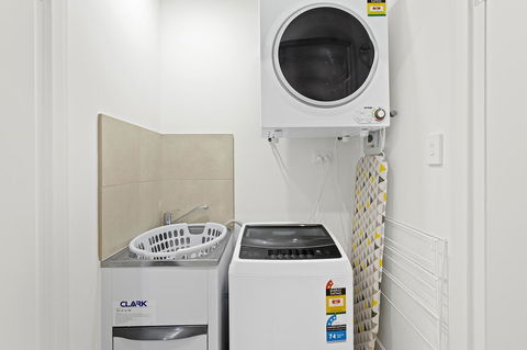 Astra Apartments Sutherland Shire - Your Accommodation 3