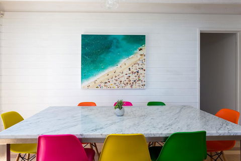 At Agnes Ave: Coastal Views - Your Accommodation 1