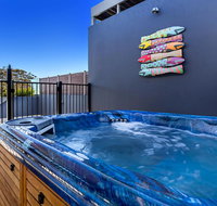 Aura Unit 10 - Shoal Bay - Your Accommodation