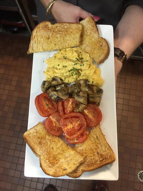 Avondel Motor Inn - Your Accommodation 3