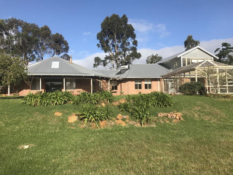 Avvara - Your Accommodation 2