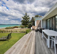 Azure Absolute Beachfront - Pet Friendly - Your Accommodation
