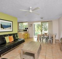 Baden 35 - Rainbow Shores Walk To Beach Pools Tennis Court - Your Accommodation