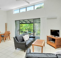 Baden 46 - Rainbow Shores Walk To Beach Top Floor Air conditioned Unit Pools - Your Accommodation