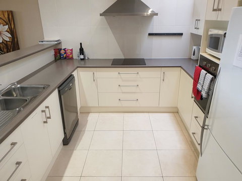 Balcony On Sixth Lodge - Your Accommodation 1