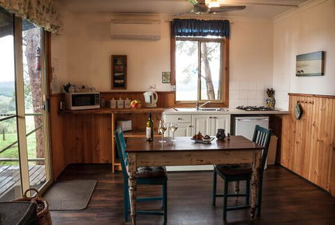 Balingup Heights Hilltop Forest Cottages - Your Accommodation 1
