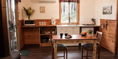 Balingup Heights Hilltop Forest Cottages - Your Accommodation 2
