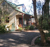 Ballarat cottages incorporating yarrowee cottage and Admirals cottage - Your Accommodation