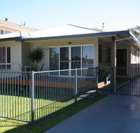BANYANDAH 557 Ocean Drive NH - Your Accommodation