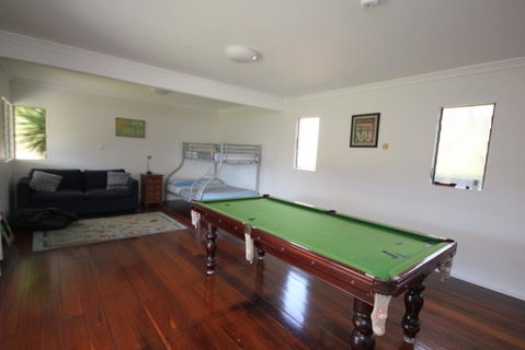 BANYANDAH 557 Ocean Drive NH - Your Accommodation 3