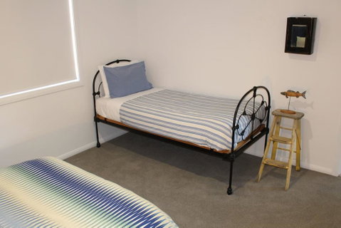 Barefoot Beach House - Your Accommodation 2