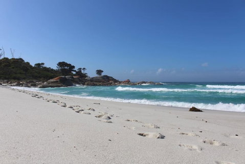 Barefoot Beach House - Your Accommodation 1