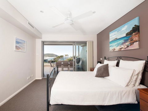 Barefoot Bliss @ Fingal Bay - Your Accommodation 2